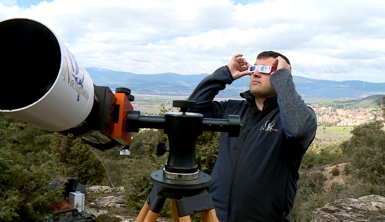 A la espera del eclipse en Burgos