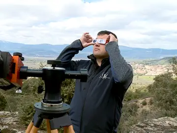 A la espera del eclipse en Burgos A la espera del eclipse en Burgos