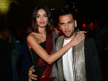 Joana Sanz y Dani Alves