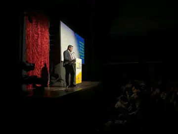 Una de las acusaciones del caso Koldo prepara su salto a la política Una de las acusaciones del caso Koldo prepara su salto a la política