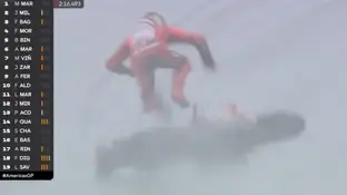 Imagen de Marc Márquez sufriendo la primera caída de la temporada Imagen de Marc Márquez sufriendo la primera caída de la temporada