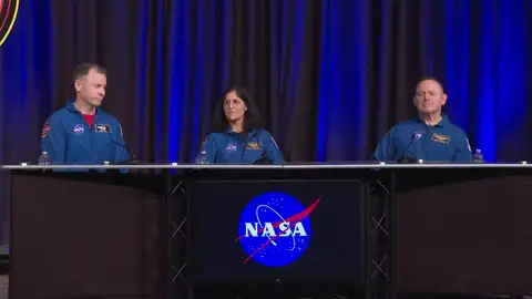 Astronautas Astronautas