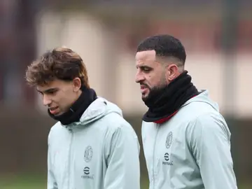 Joao Félix (i) y Kyle Walker en el AC Milan Joao Félix (i) y Kyle Walker en el AC Milan