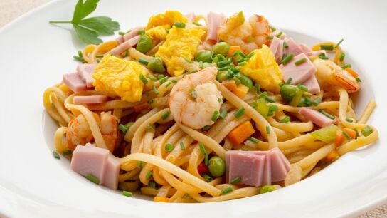 Karlos Argui&ntilde;ano: receta completa, nutritiva, f&aacute;cil y deliciosa de tallarines tres delicias