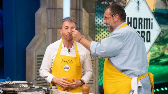&iquest;La pechuga de pollo m&aacute;s jugosa del mundo? David de Jorge pone a prueba a Pedro Piqueras y a Pablo Motos
