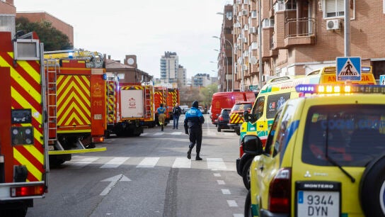 A3 Noticias 2 (02-04-25) Dos bomberos muertos y siete heridos, uno cr&iacute;tico, tras un incendio y una explosi&oacute;n en un garaje de Alcorc&oacute;n