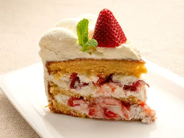 ¡Para los amantes del dulce! Receta de tarta de fresas y nata de Eva Arguiñano ¡Para los amantes del dulce! Receta de tarta de fresas y nata de Eva Arguiñano