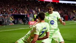 Ferran Torres celebra su gol en el Metropolitano junto a Lamine Yamal Ferran Torres celebra su gol en el Metropolitano junto a Lamine Yamal