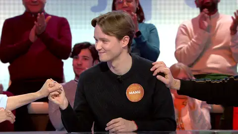 Manu maquilla uno de sus programas más complicados gracias… ¡al alpinismo! Manu maquilla uno de sus programas más complicados gracias… ¡al alpinismo!