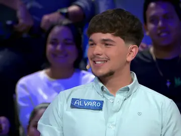 “La gente de buen corazón como eres tú, se nota”: Álvaro le dedica el panel final a su persona favorita: su hermano “La gente de buen corazón como eres tú, se nota”: Álvaro le dedica el panel final a su persona favorita: su hermano