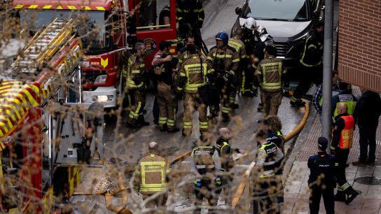 Bomberos trabajan en Alcorc&oacute;n 