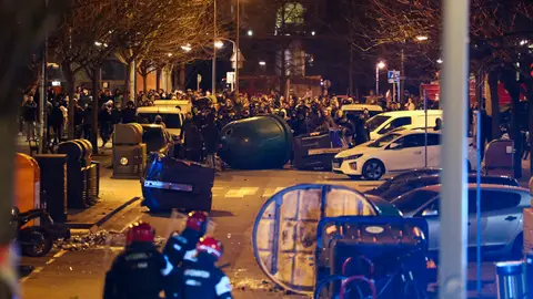 Disturbios por el desalojo del gaztexe en Bilbao Disturbios por el desalojo del gaztexe en Bilbao
