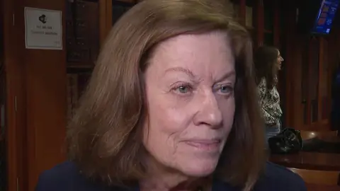 Natalia Figueroa dedicando unos minutos a la prensa Natalia Figueroa dedicando unos minutos a la prensa