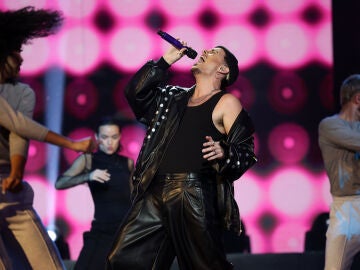 Mikel Herzog Jr. revoluciona el plat&oacute; con &lsquo;Man&iacute;aca&rsquo; de Abraham Mateo 