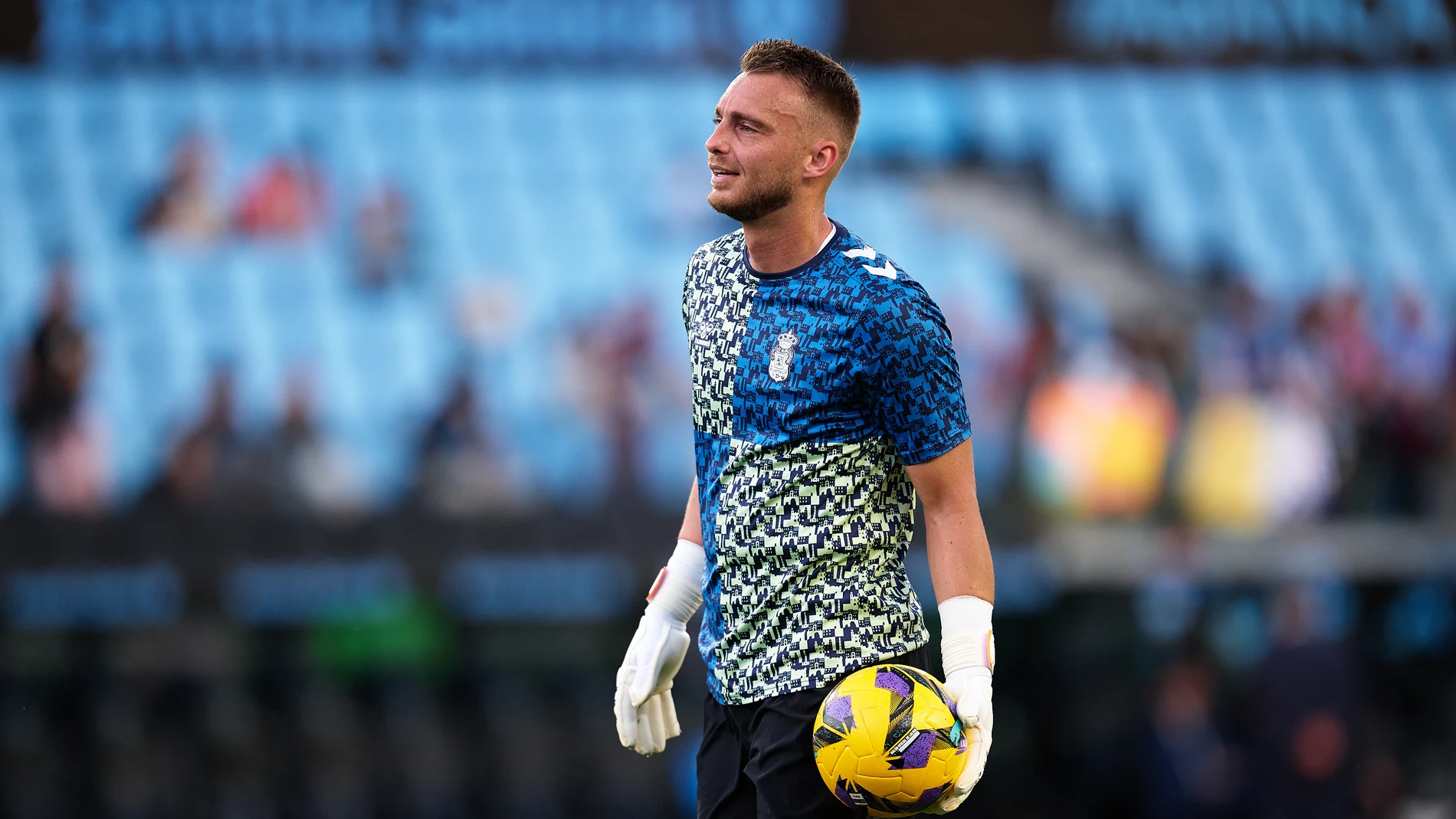 Jasper Cillessen, antes del duelo ante el Celta de Vigo en Balaídos Jasper Cillessen, antes del duelo ante el Celta de Vigo en Balaídos