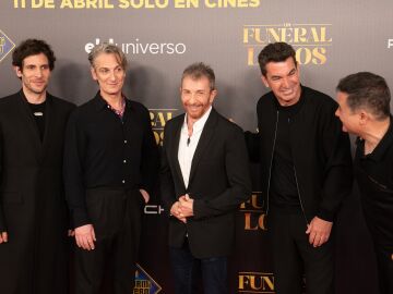 Premier 'Un funeral de locos'