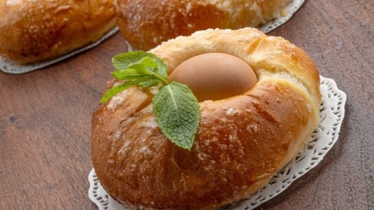 Karlos Argui&ntilde;ano: receta de Mona de Pascua