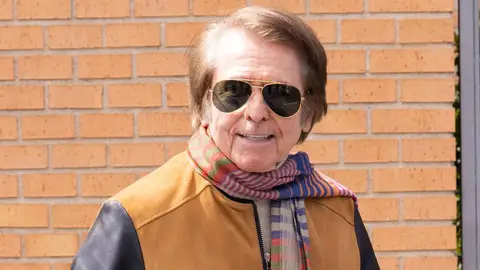 Raphael, grabado este miércoles por la prensa Raphael, grabado este miércoles por la prensa