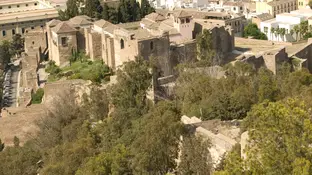 Vistas de la alcazaba desde el castillo de Gibralfaro Vistas de la alcazaba desde el castillo de Gibralfaro