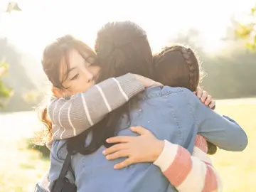 ¡Final feliz! Ángela consigue meter en la cárcel a Gonzalo y recuperar a sus hijas ¡Final feliz! Ángela consigue meter en la cárcel a Gonzalo y recuperar a sus hijas