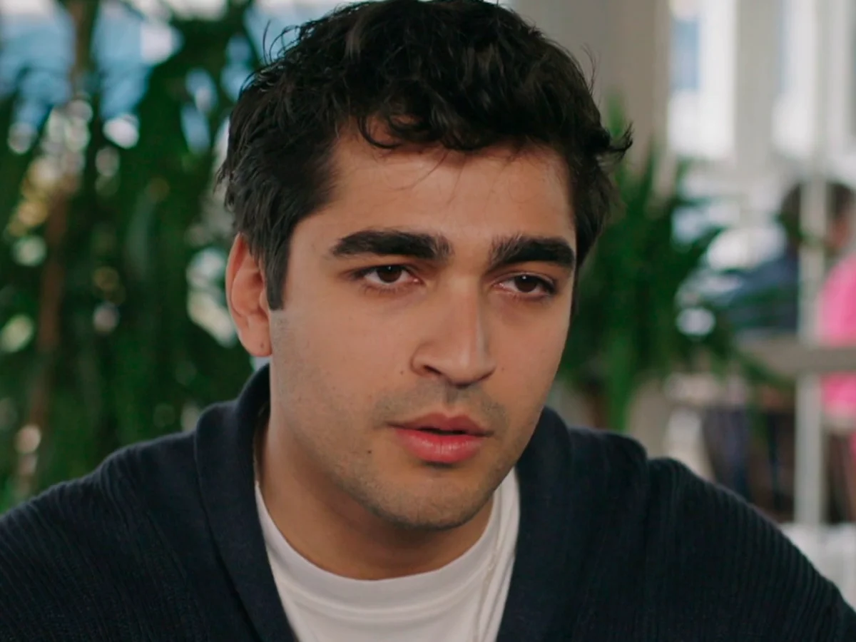 Ferit impone sus normas y destroza los sueños de Pelin al confesar que solo ama a Seyran: esta noche, en Una nueva vida