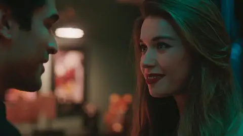 Seyran se cuela en el sueño más bonito de Ferit y él le confiesa todo lo que siente Seyran se cuela en el sueño más bonito de Ferit y él le confiesa todo lo que siente