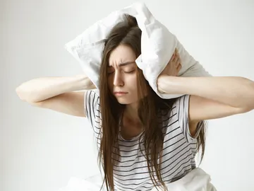 Una mujer que ha dormido mal Una mujer que ha dormido mal