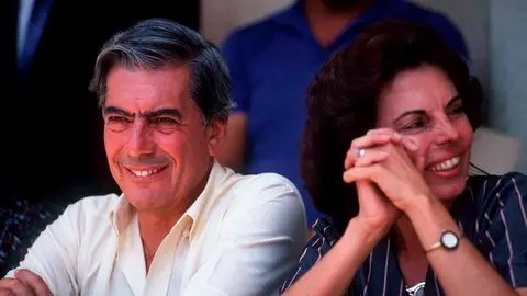 Mario Vargas Llosa y Patricia Llosa en 2003 Mario Vargas Llosa y Patricia Llosa en 2003
