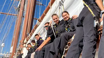 La Princesa Leonor a bordo del buque escuela Juan Sebastián Elcano La Princesa Leonor a bordo del buque escuela Juan Sebastián Elcano