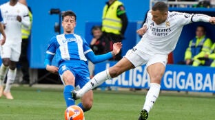 Mbapp&eacute; y su entrada sobre Antonio Blanco