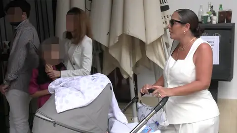 Anabel Pantoja en la Semana Santa de Córdoba Anabel Pantoja en la Semana Santa de Córdoba