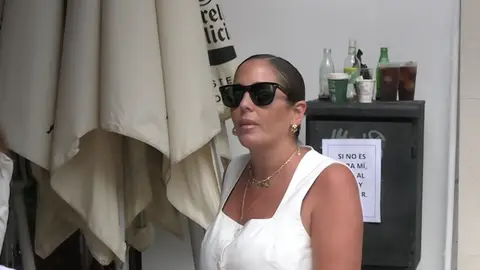 Anabel Pantoja en la Semana Santa de Córdoba Anabel Pantoja en la Semana Santa de Córdoba