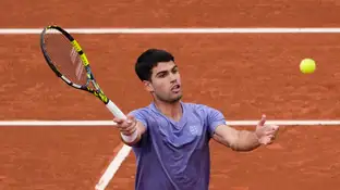 Alcaraz, en su debut en Barcelona ante Ethan Quinn Alcaraz, en su debut en Barcelona ante Ethan Quinn