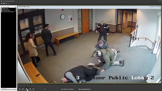 Detención de un venezolano por dos agentes de policía en EEUU Detención de un venezolano por dos agentes de policía en EEUU