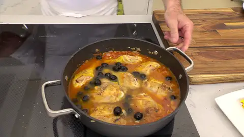 Guiso de pollo con aceitunas Guiso de pollo con aceitunas