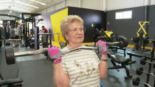 Tere, la reina del gimnasio a sus 88 a&ntilde;os