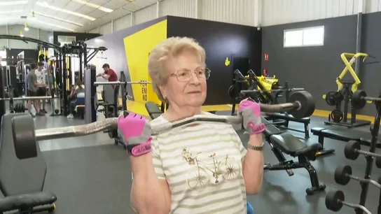 Tere, la reina del gimnasio a sus 88 años Tere, la reina del gimnasio a sus 88 años