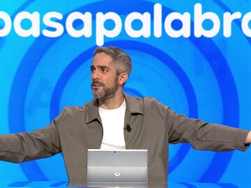 Roberto Leal bromea con el truco de los espectadores para acertar las 25 respuestas de El Rosco