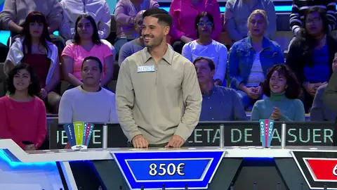 Jesús se arriesga y consigue una ola de 850 euros tras una jugada de infarto Jesús se arriesga y consigue una ola de 850 euros tras una jugada de infarto