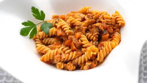 Una receta para conquistar a toda la familia: espirales con boloñesa de pavo Una receta para conquistar a toda la familia: espirales con boloñesa de pavo