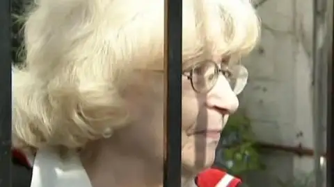 La novia del Papa. La novia del Papa.