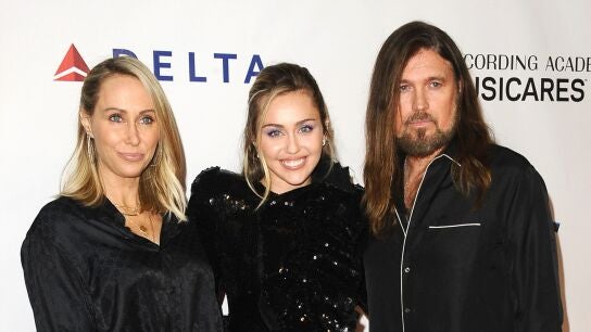 Tish Cyrus, Billy Ray Cyrus, Miley Cyrus