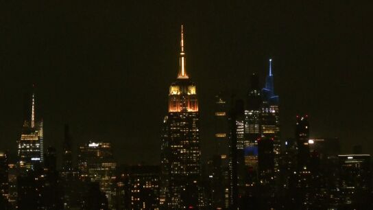 El Empire State con los colores del papa