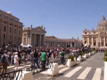 Gente en el Vaticano