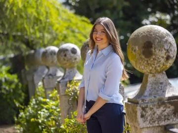 Posado de la infanta Sof&iacute;a por su 18 cumplea&ntilde;os