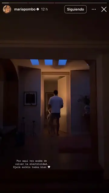 Historia de: @mariapombo Historia de: @mariapombo