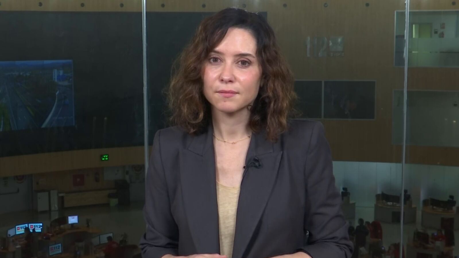 Ayuso pide reconsiderar el cierre de las nucleares tras el apagón: 