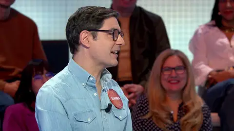 El hilarante reencuentro entre Juanra Bonet y Roberto Leal: “Un honor tenerte, Manel” El hilarante reencuentro entre Juanra Bonet y Roberto Leal: “Un honor tenerte, Manel”