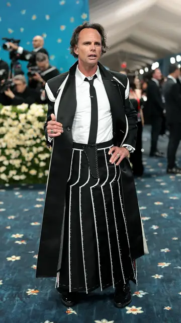 Walton Goggins en la Met Gala Walton Goggins en la Met Gala