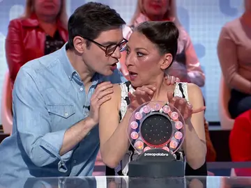 “¿Se lo puede llevar alguien de seguridad?”: Roberto Leal toma medidas con Juanra Bonet “¿Se lo puede llevar alguien de seguridad?”: Roberto Leal toma medidas con Juanra Bonet
